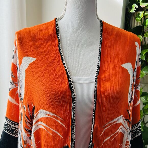 Vince Camuto Orange & Black Floral Soft Lightweight Chiffon Luxury Wrap One Size - Picture 2 of 8